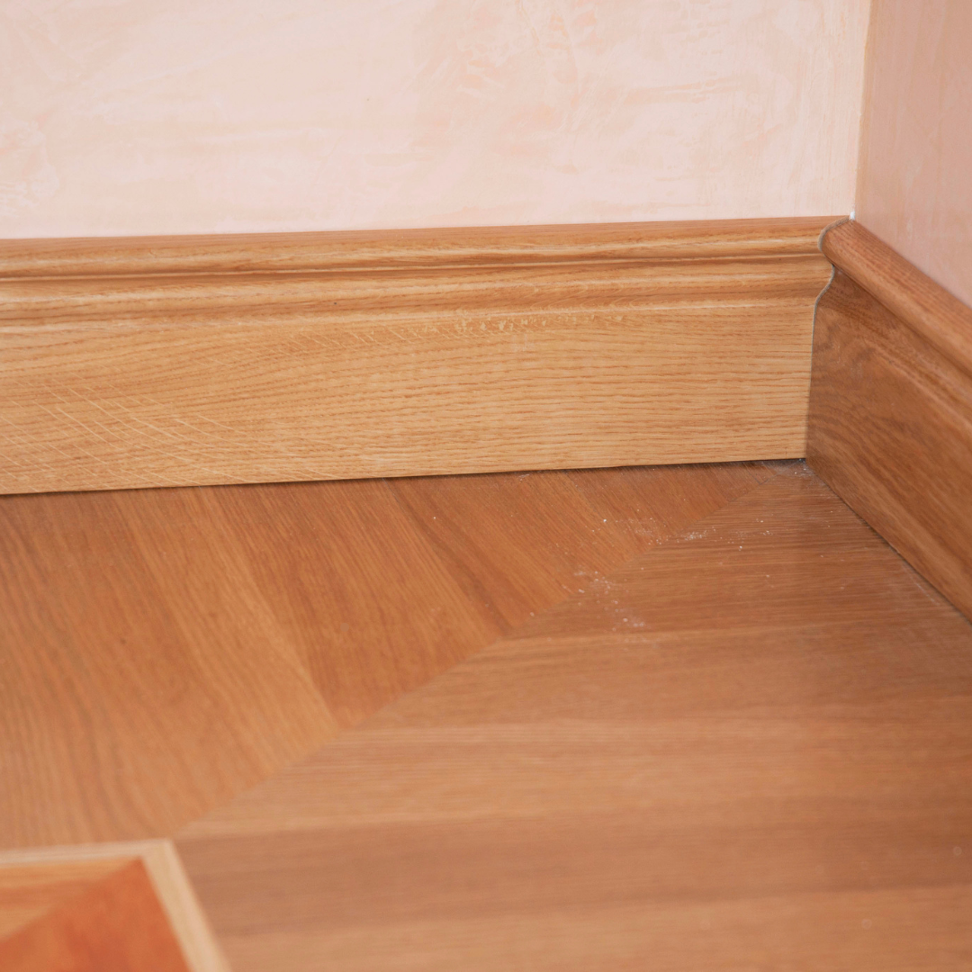 Skirting and architrave